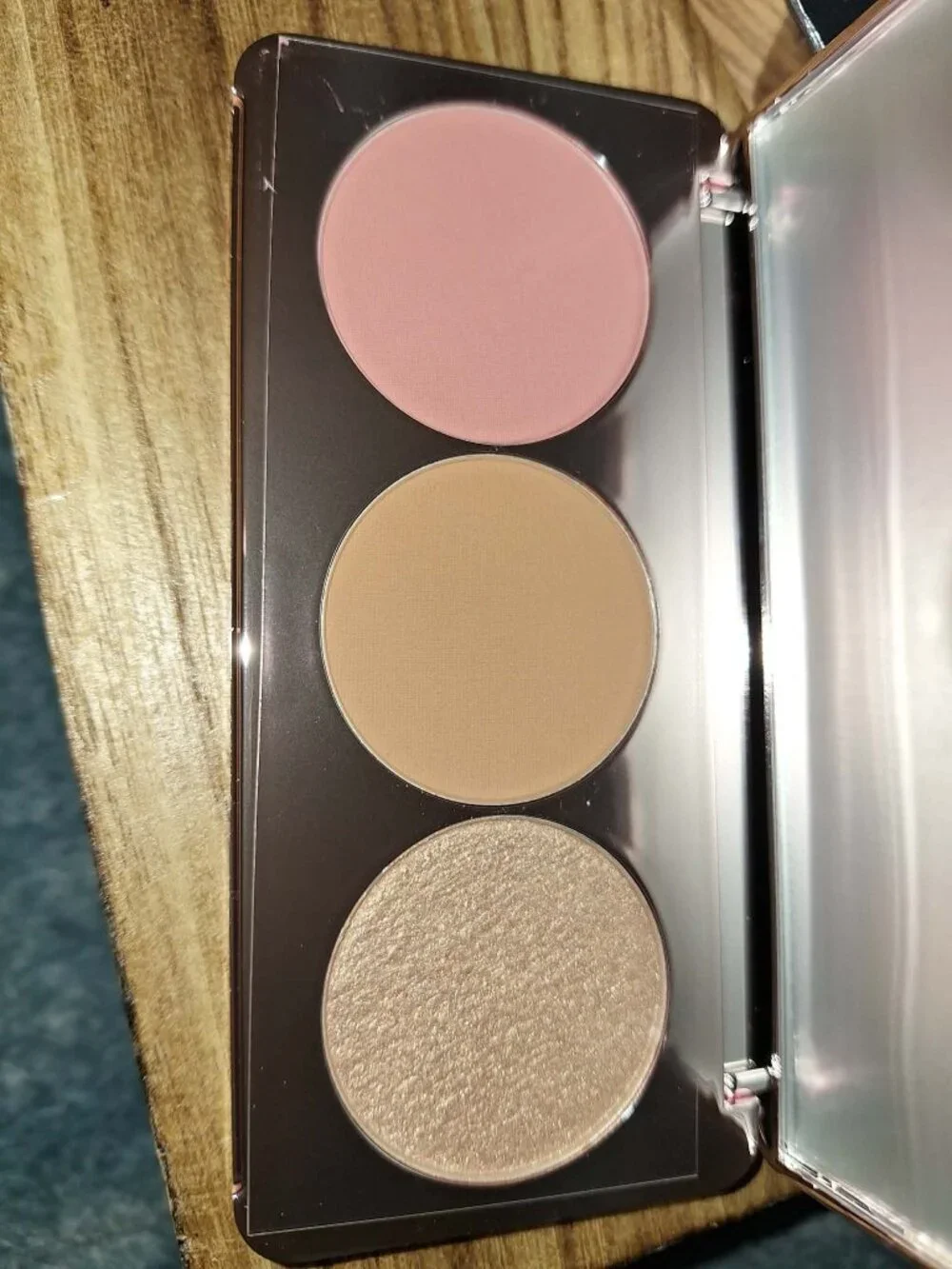 Girlactik get glowing